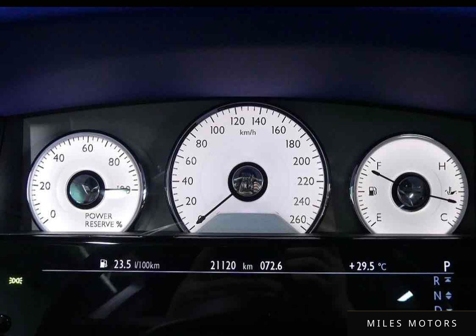 Rolls-Royce 고스트 2019 — миниатюра 4