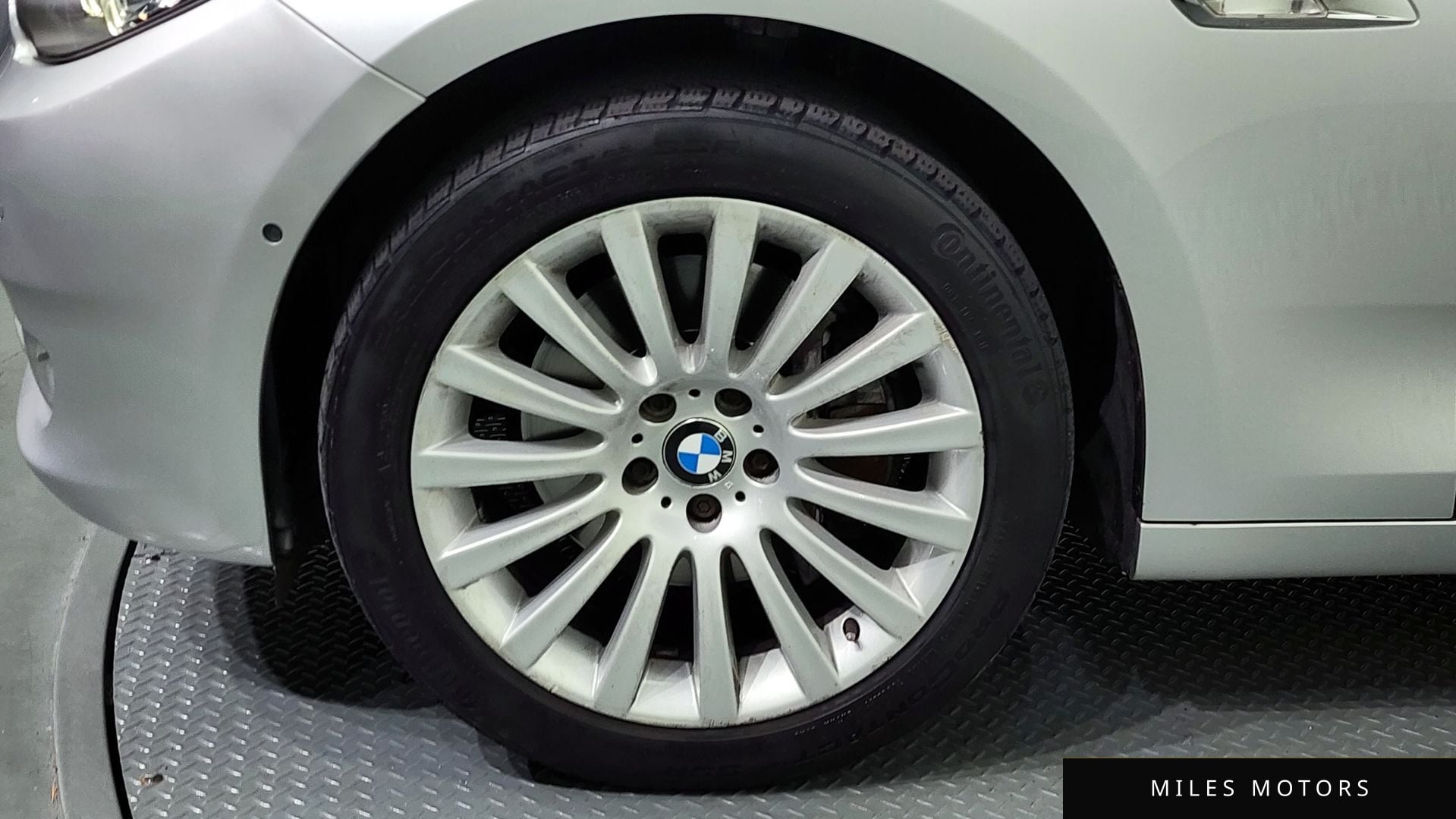 BMW 5 Series GT (F07) 2013 — миниатюра 5