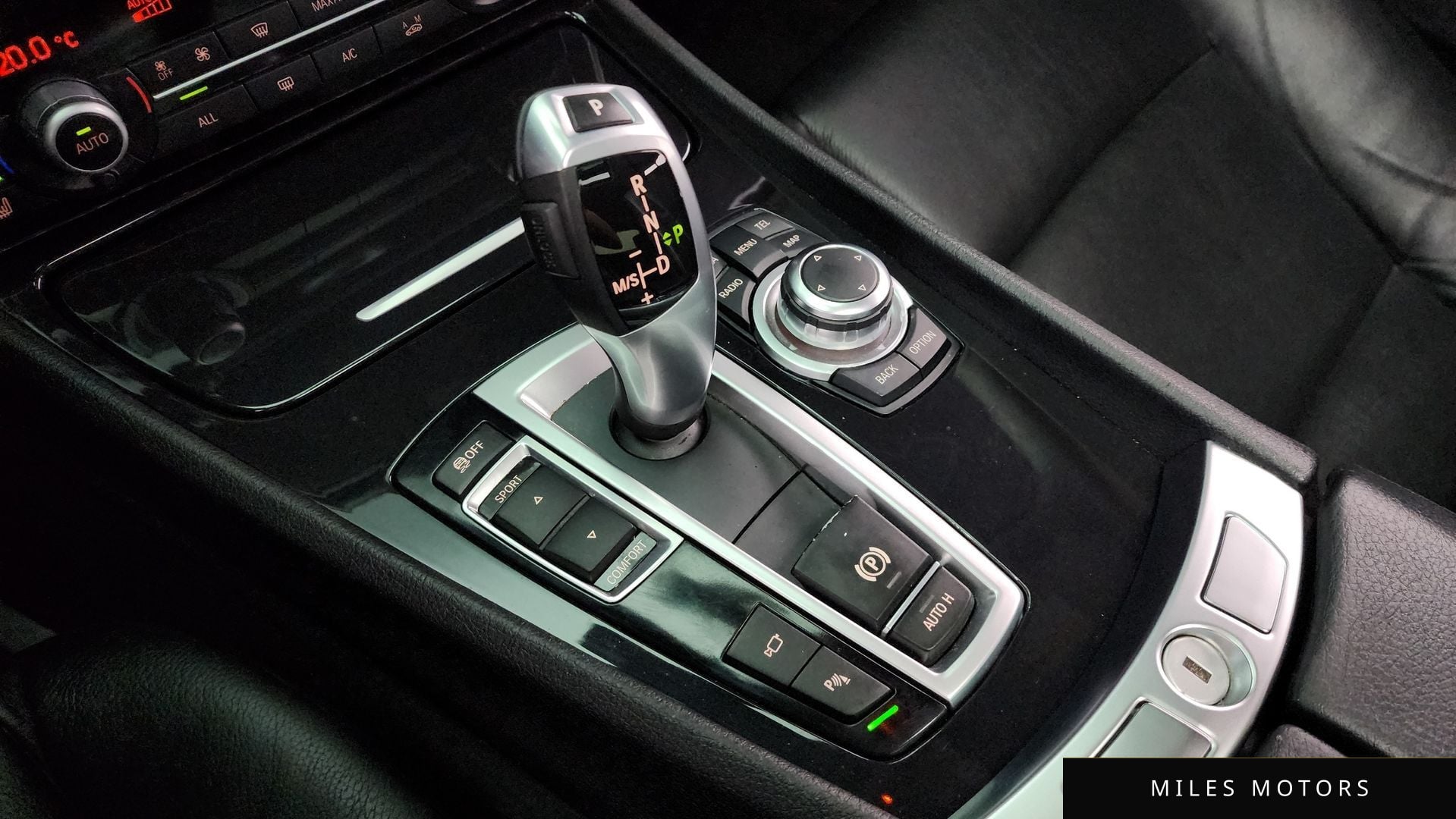 BMW 5 Series GT (F07) 2013 — миниатюра 9