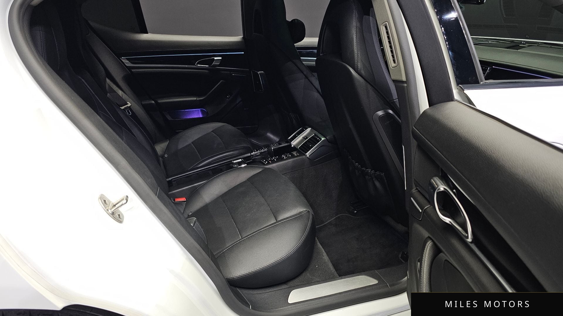 Porsche Panamera 2015 — миниатюра 11