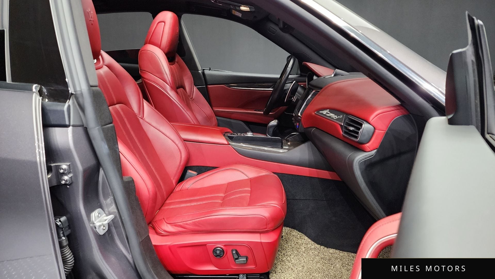 Maserati 르반떼 2018 — миниатюра 11