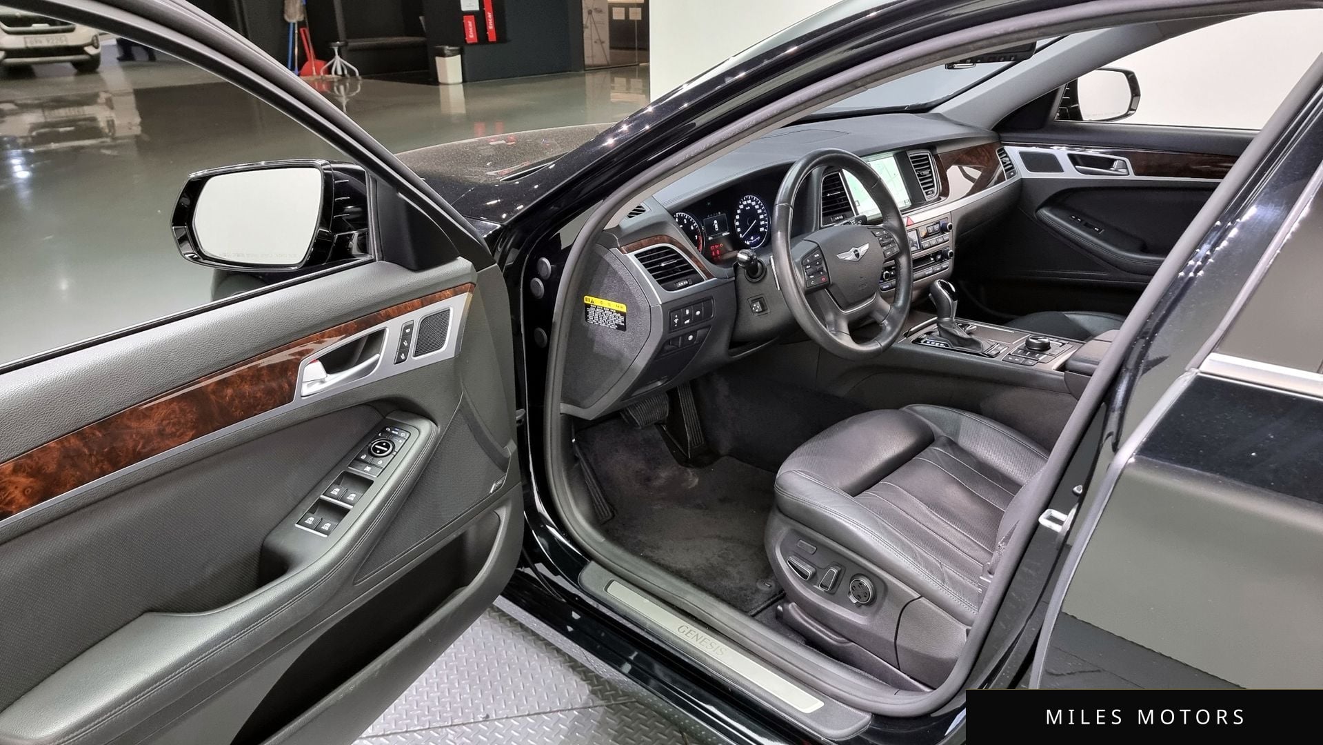 Hyundai Genesis 2016 — миниатюра 11