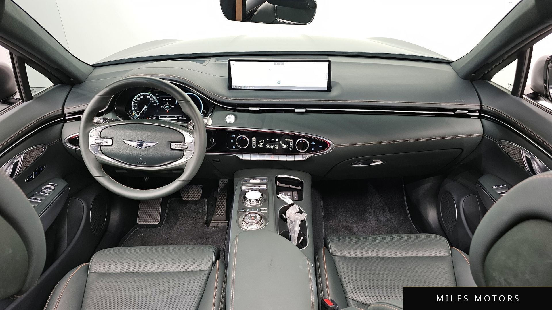 Genesis GV70 2023 — миниатюра 7