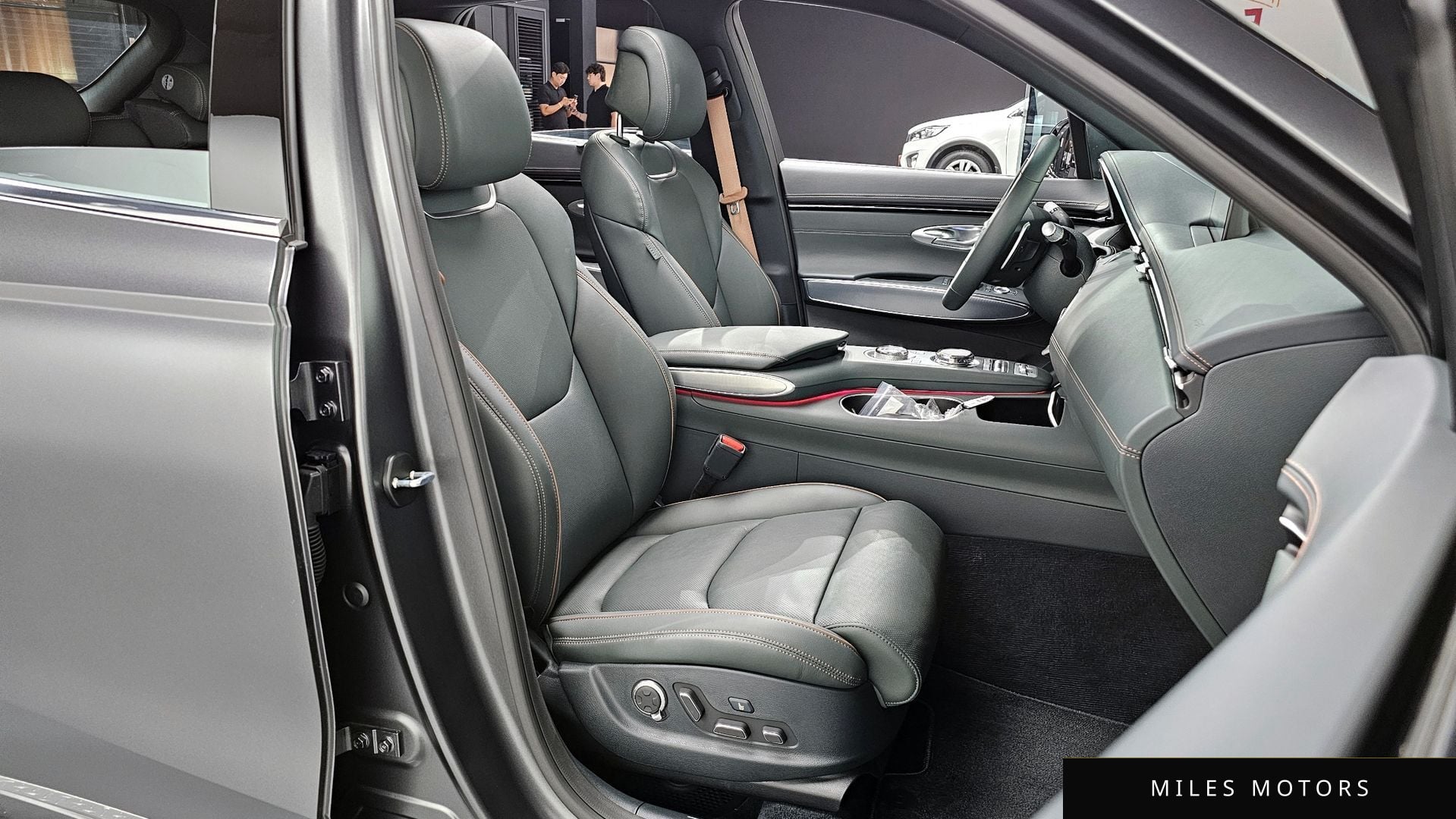 Genesis GV70 2023 — миниатюра 10