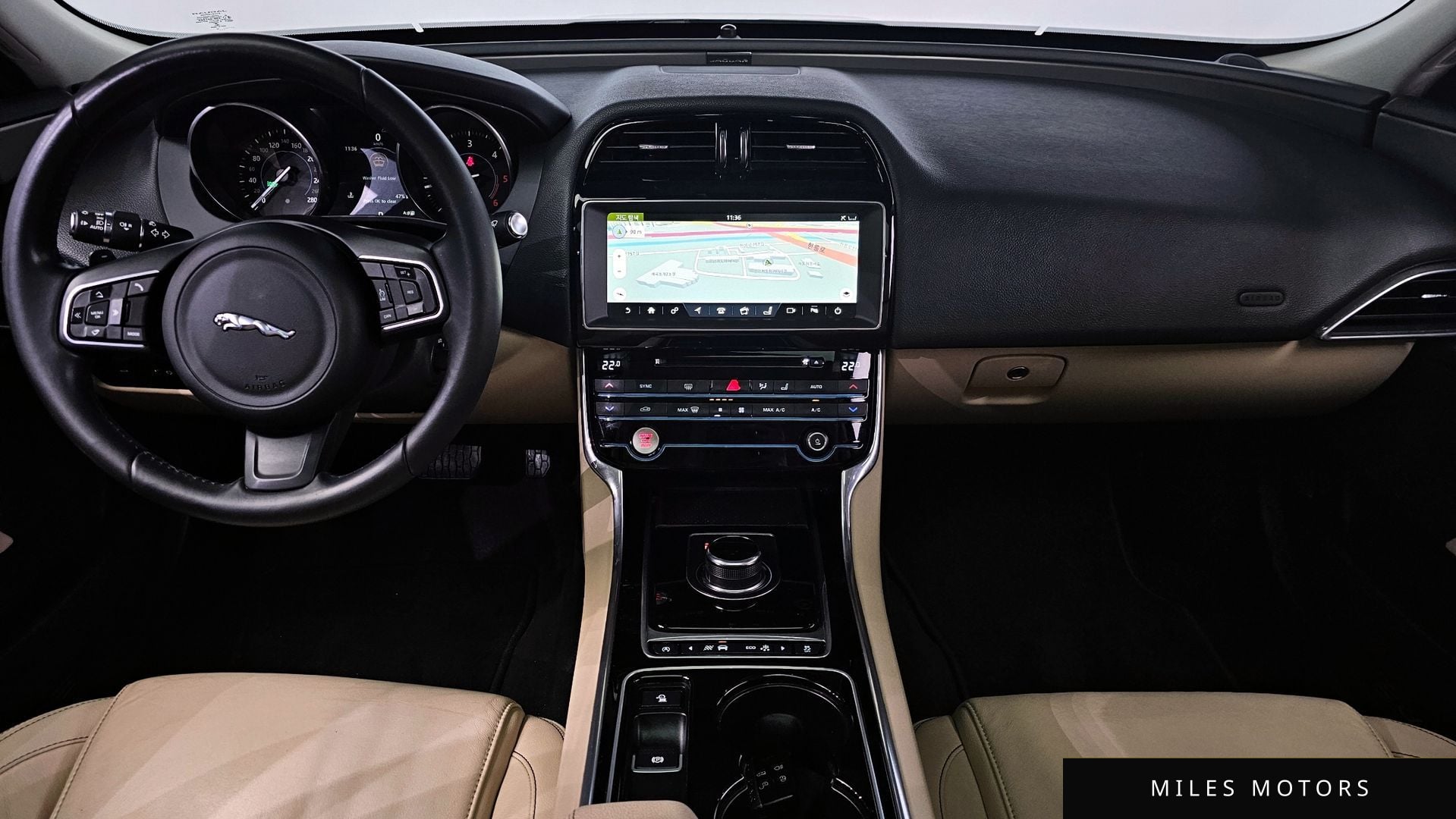 Jaguar XE 2017 — миниатюра 7