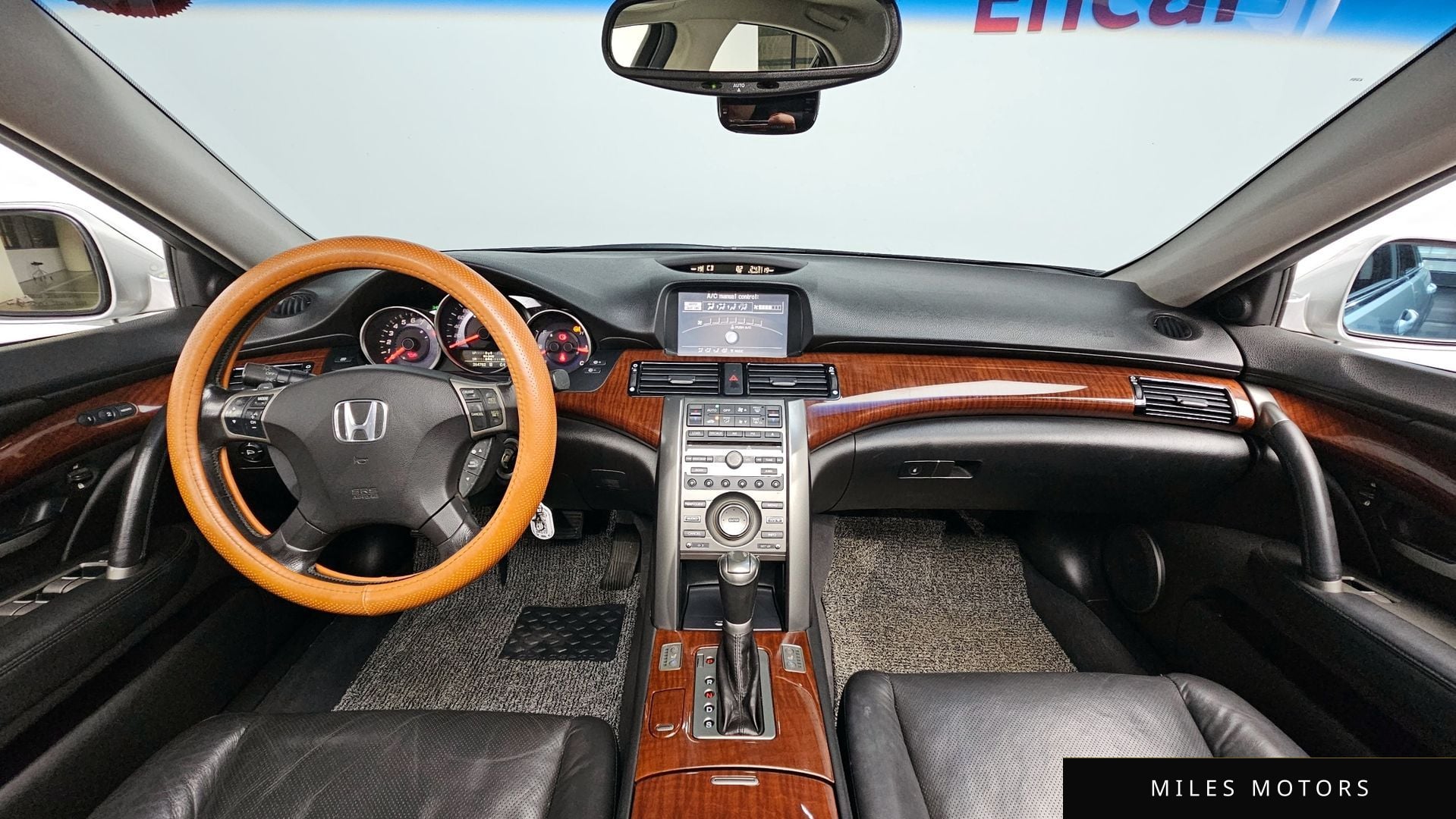 Honda Legend 2010 — миниатюра 7