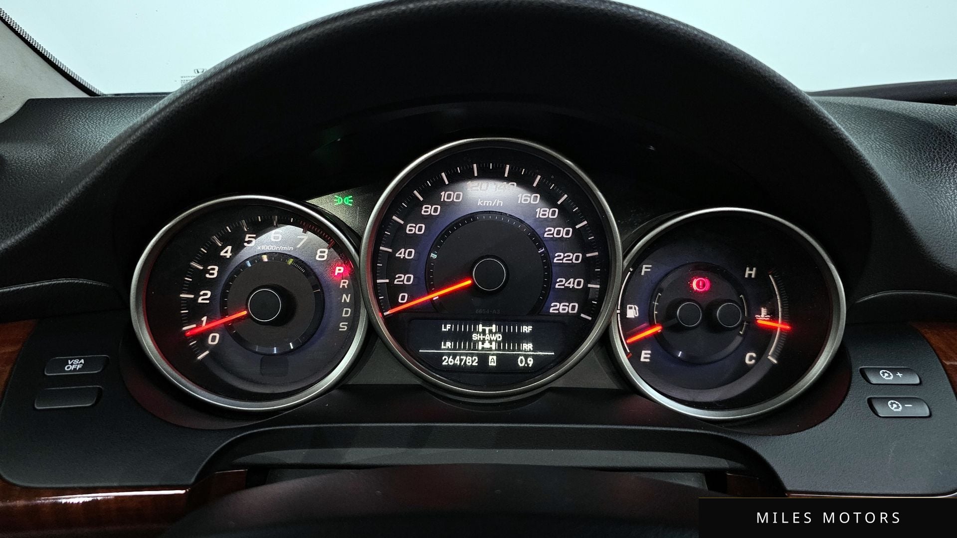 Honda Legend 2010 — миниатюра 8