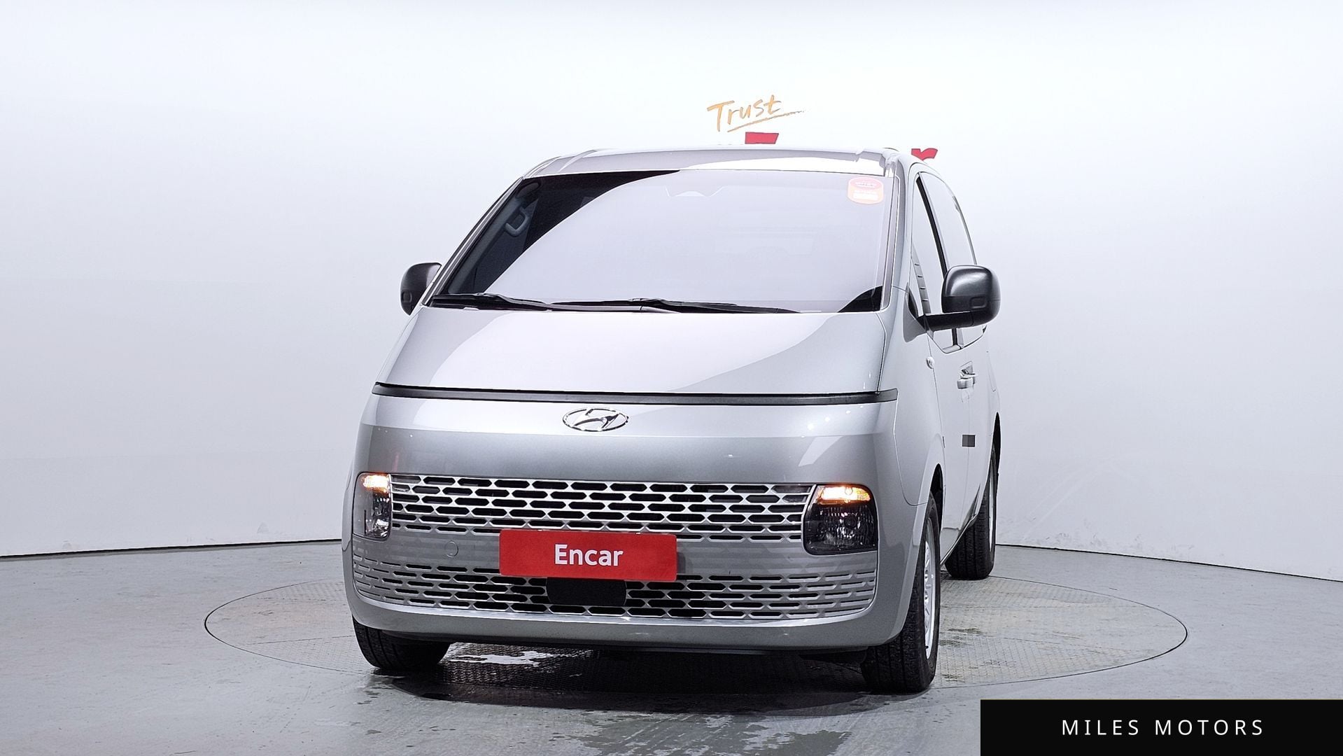 Hyundai Staria 2022 — миниатюра 3