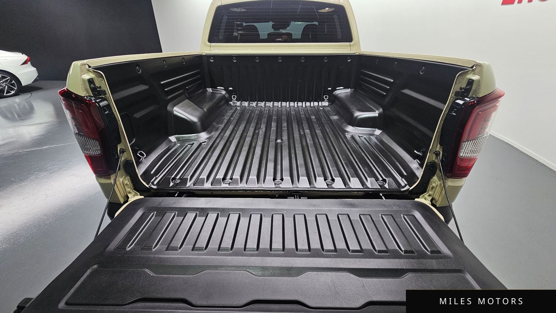 KG Mobility 뉴 렉스턴 스포츠 칸 2024 — миниатюра 19
