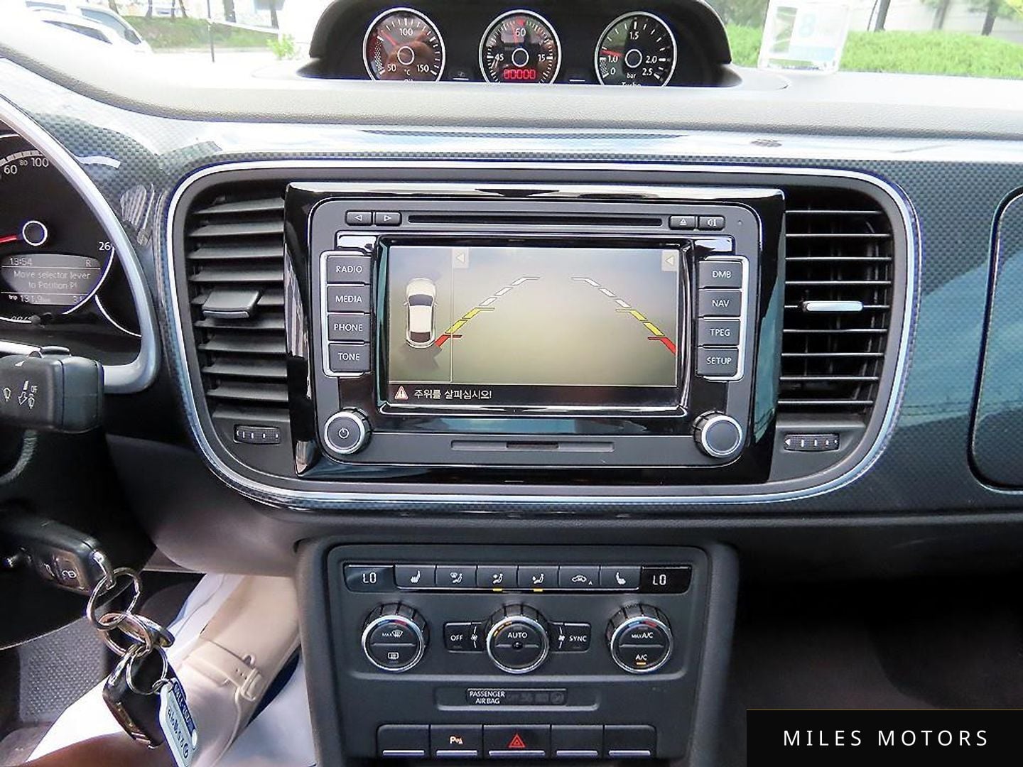 Volkswagen Beetle 2013 — миниатюра 12