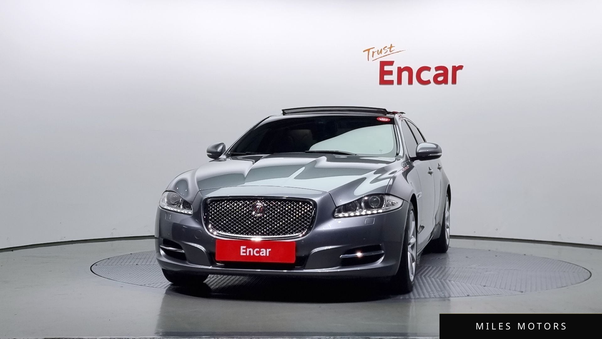 Jaguar All New XJ 2015 — миниатюра 3