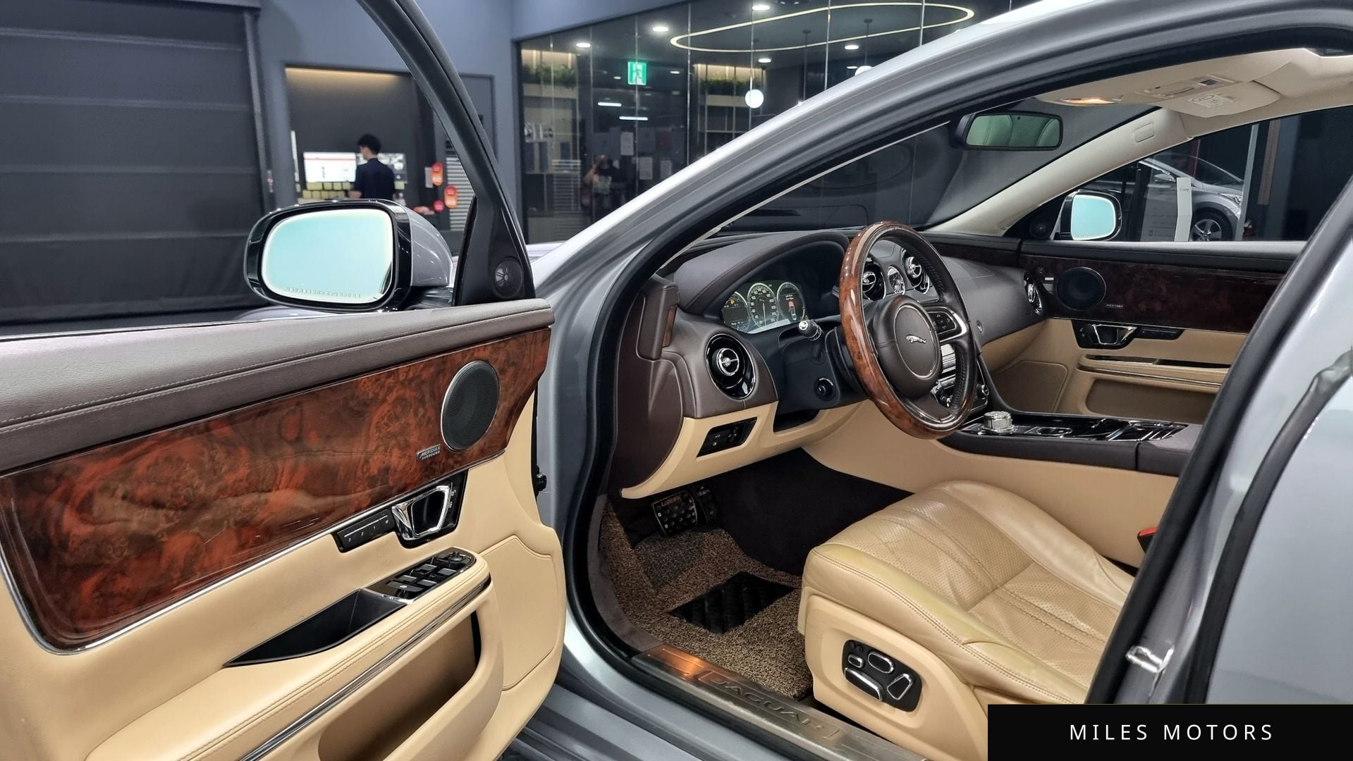 Jaguar All New XJ 2015 — миниатюра 11