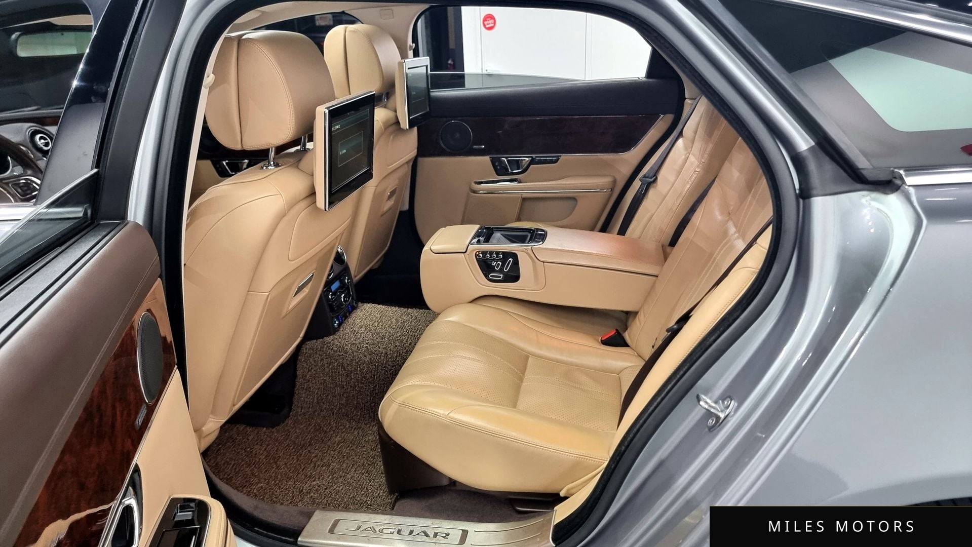 Jaguar All New XJ 2015 — миниатюра 12