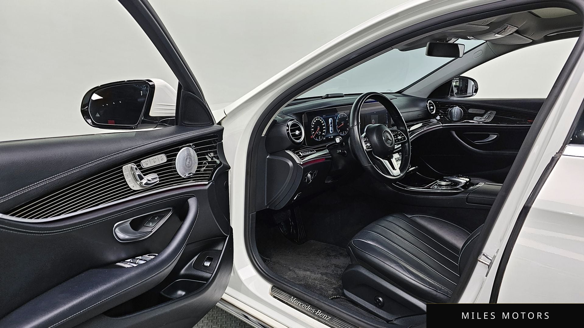 Mercedes-Benz E-Class W213 2019 — миниатюра 10