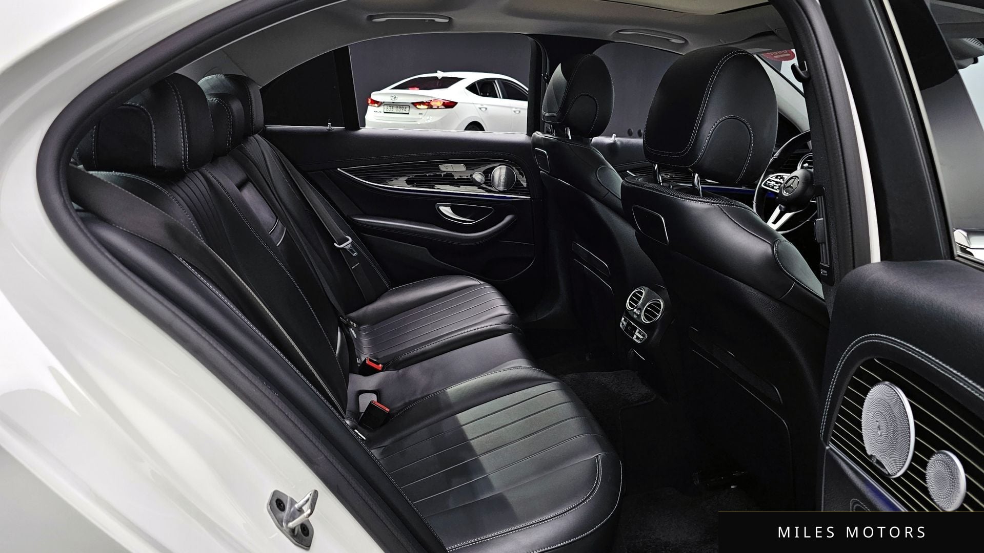 Mercedes-Benz E-Class W213 2019 — миниатюра 11