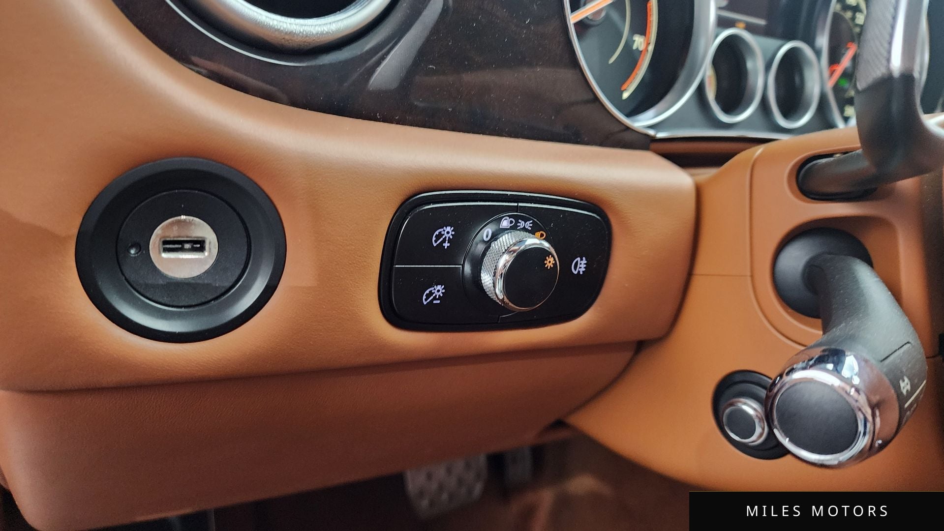 Bentley 컨티넨탈 GT 2016 — миниатюра 15