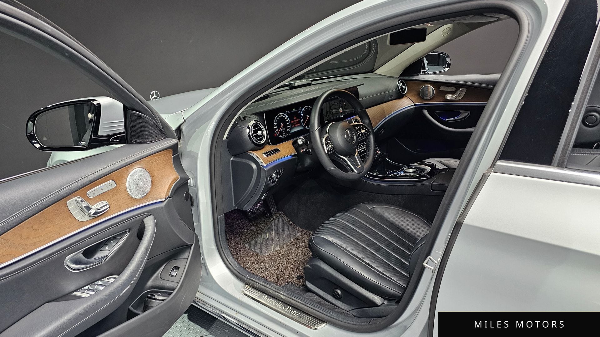 Mercedes-Benz E-Class W213 2019 — миниатюра 11