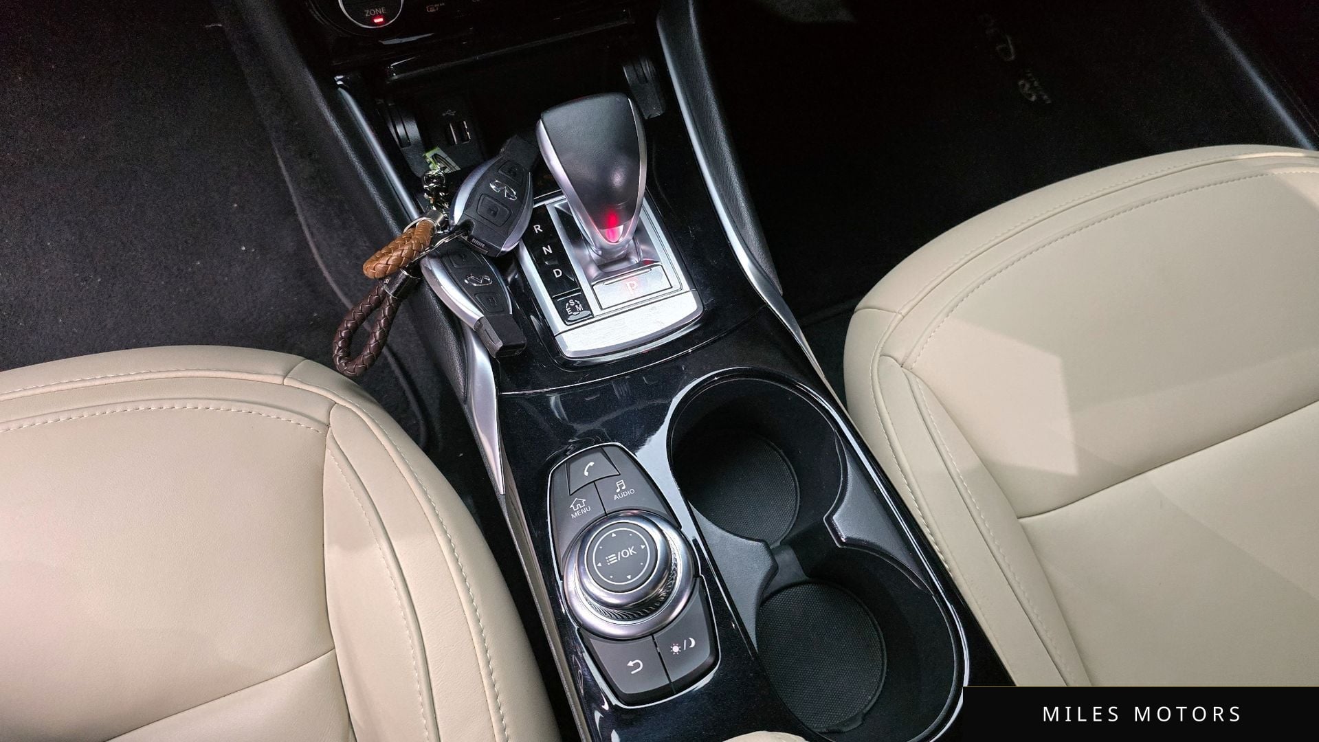 Infiniti Q30 2019 — миниатюра 9