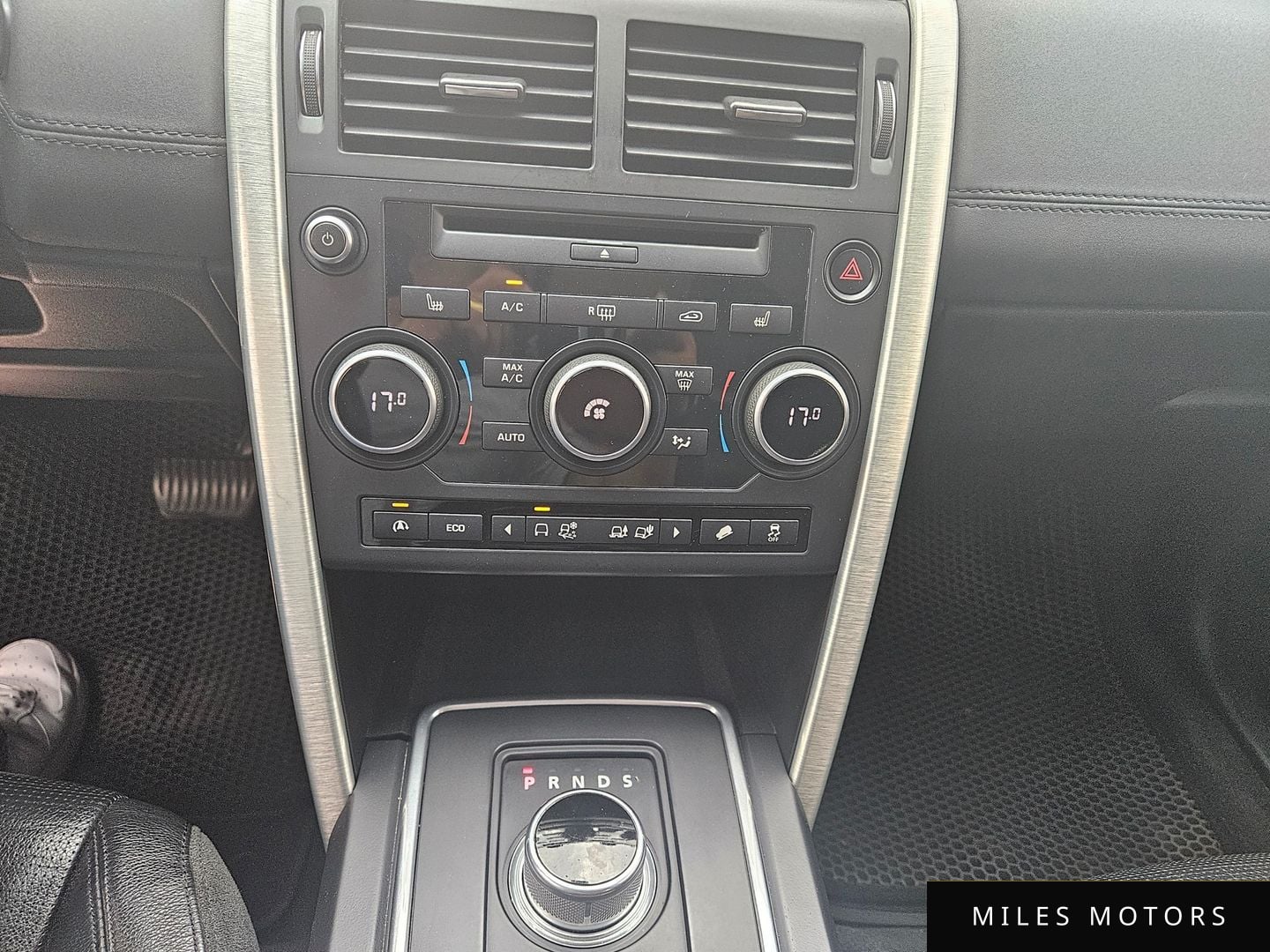 Land Rover Discovery Sport 2016 — миниатюра 10