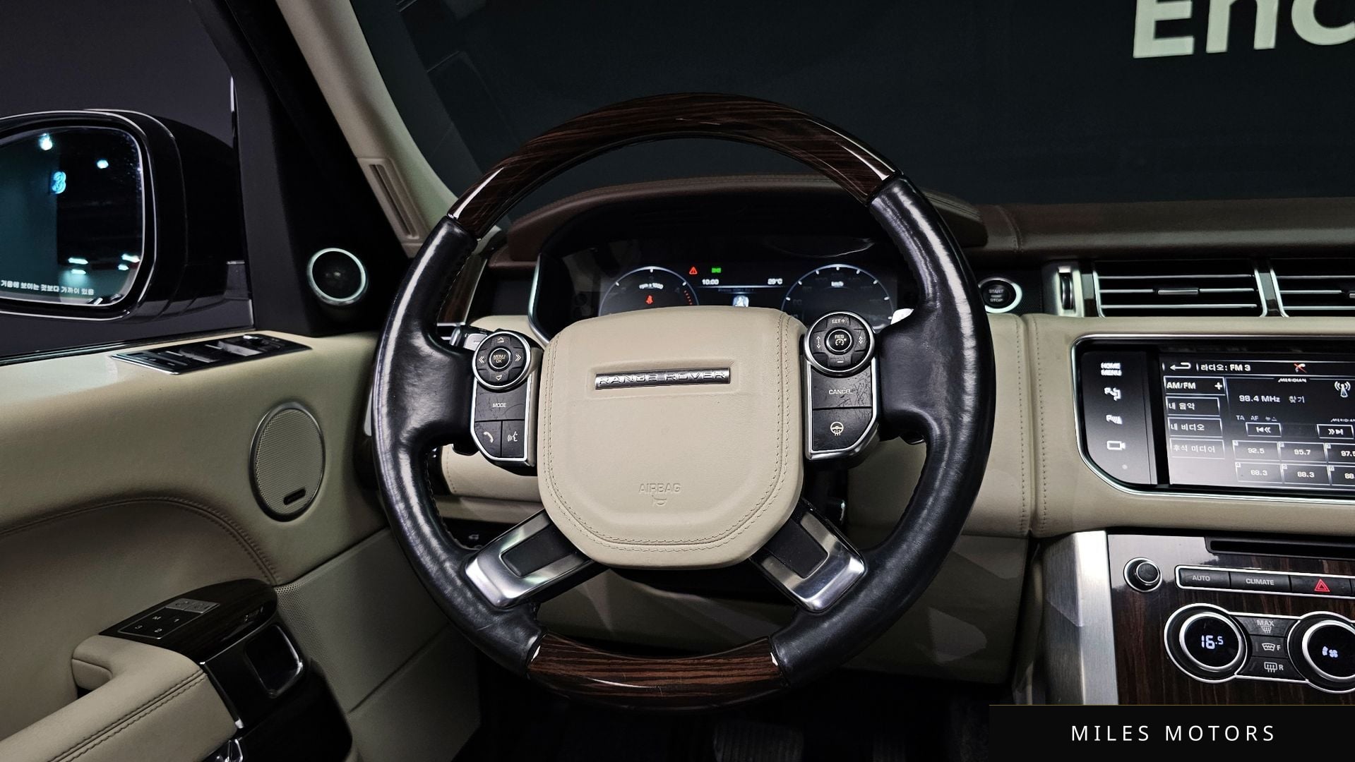 Land Rover Range Rover 2015 — миниатюра 6