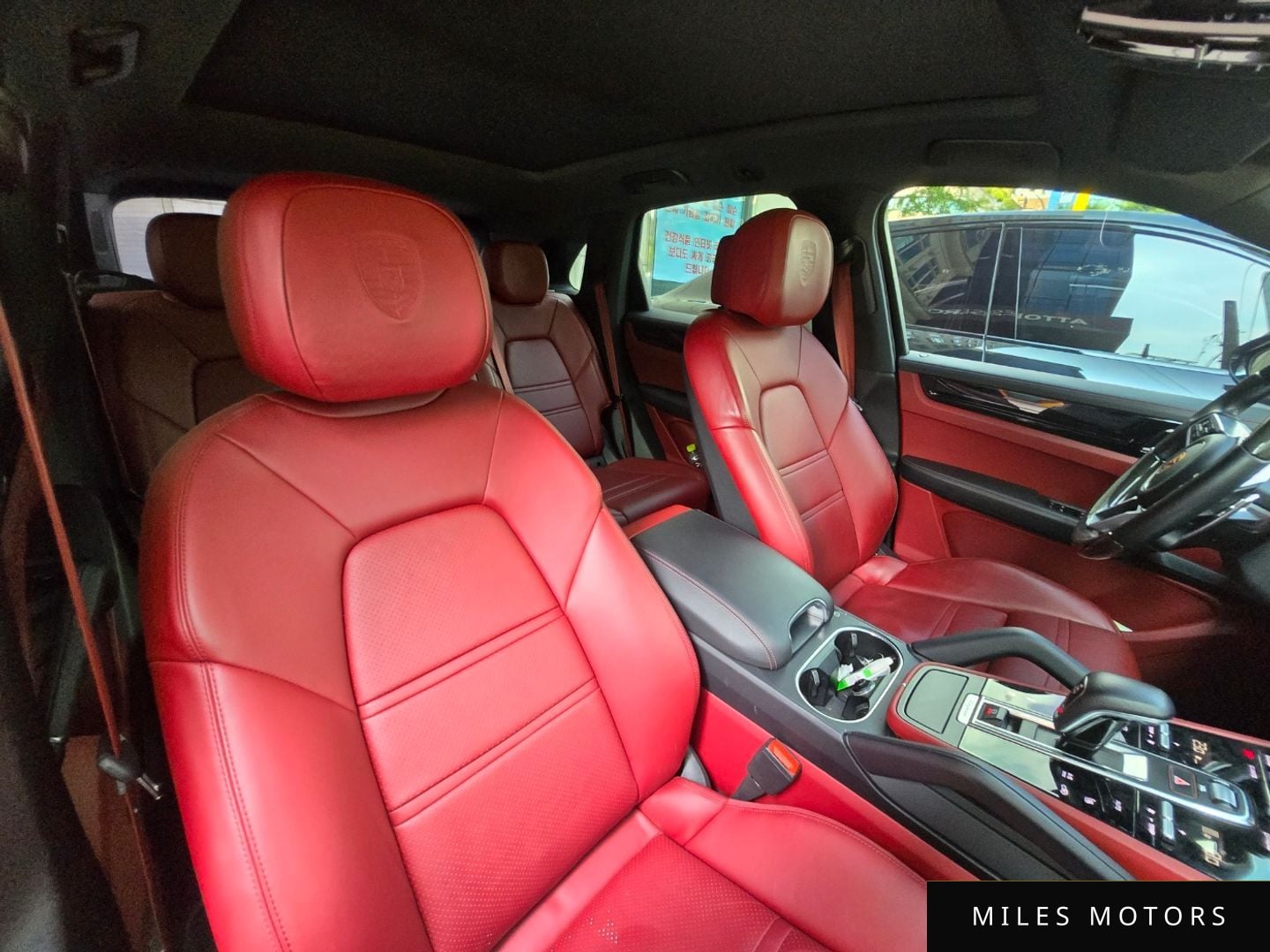 Porsche Cayenne 2020 — миниатюра 9
