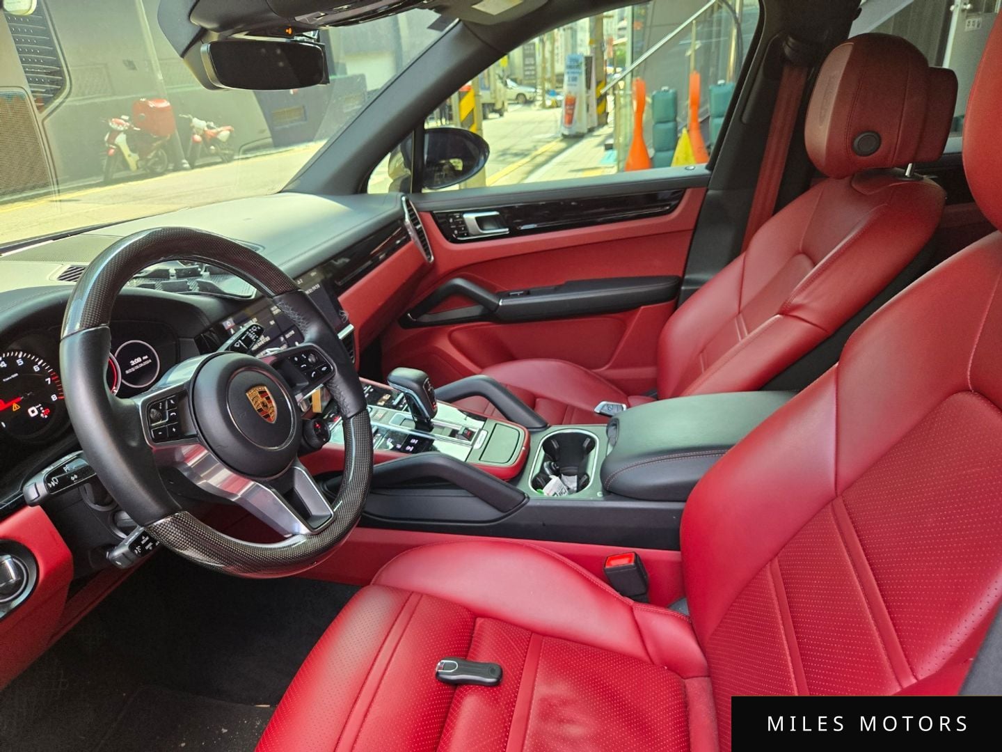 Porsche Cayenne 2020 — миниатюра 11