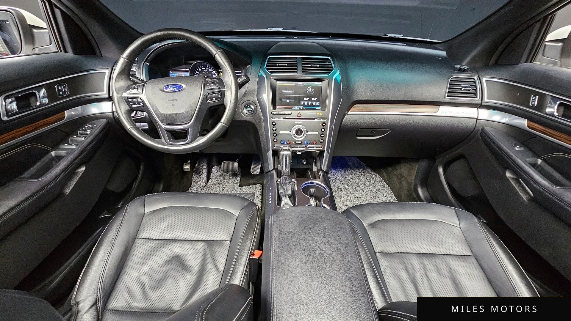 Ford Explorer 2016 — миниатюра 7