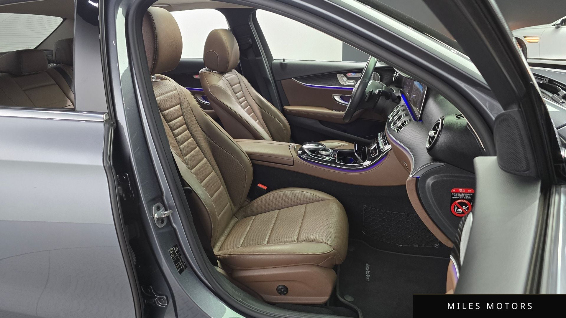 Mercedes-Benz E-Class W213 2019 — миниатюра 10