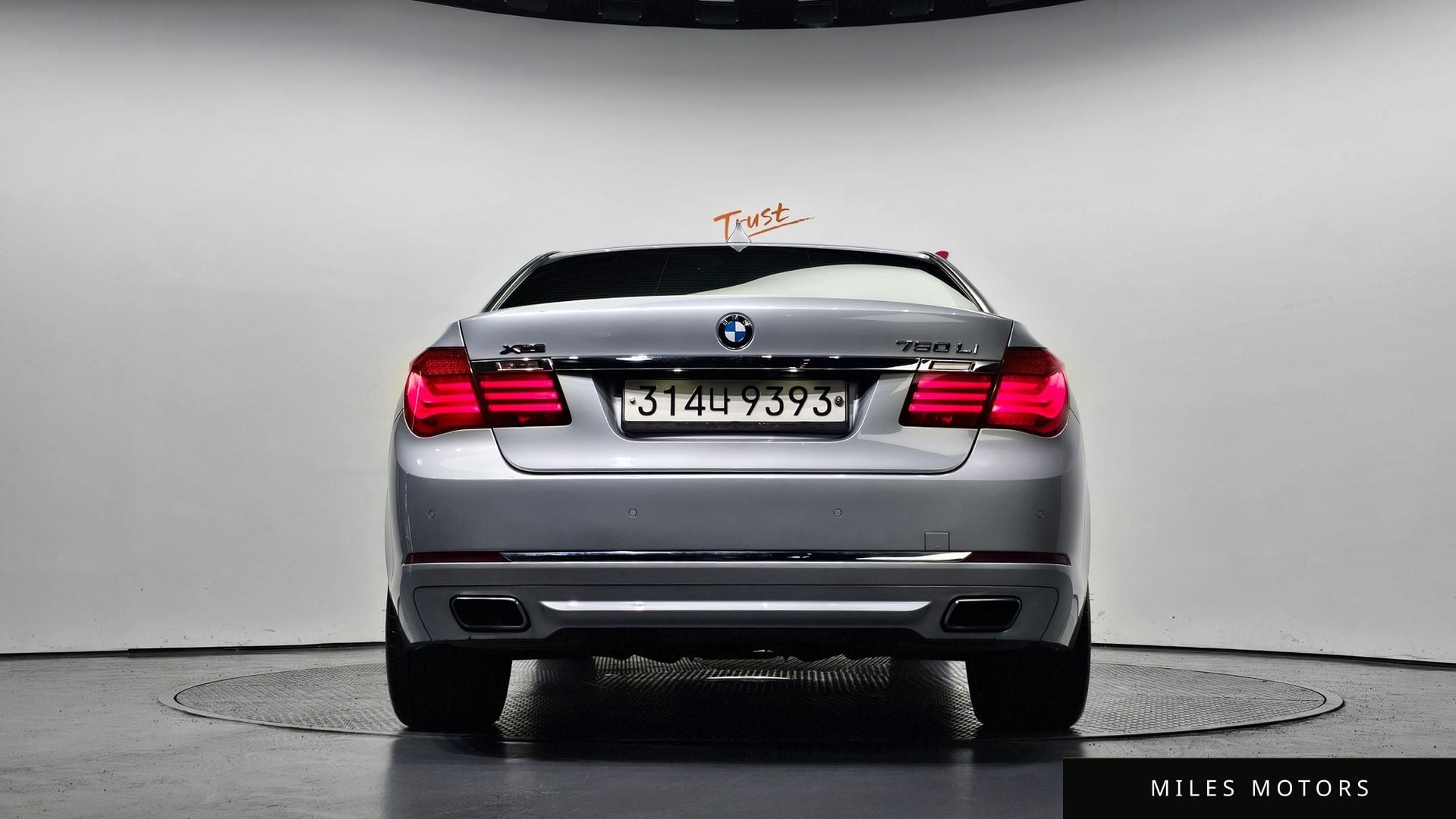 BMW 7 Series (F01) 2013 — миниатюра 4