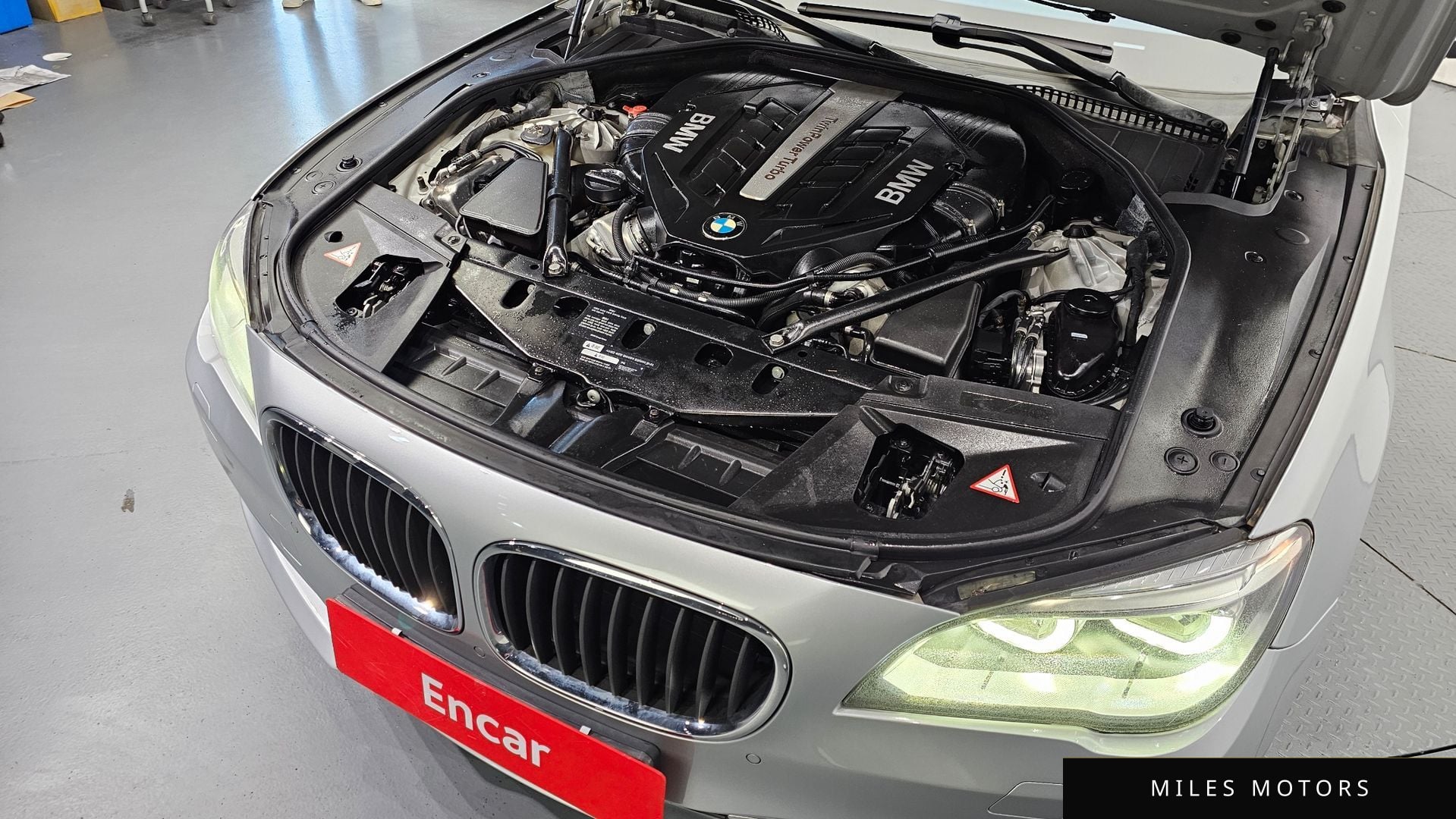 BMW 7 Series (F01) 2013 — миниатюра 6