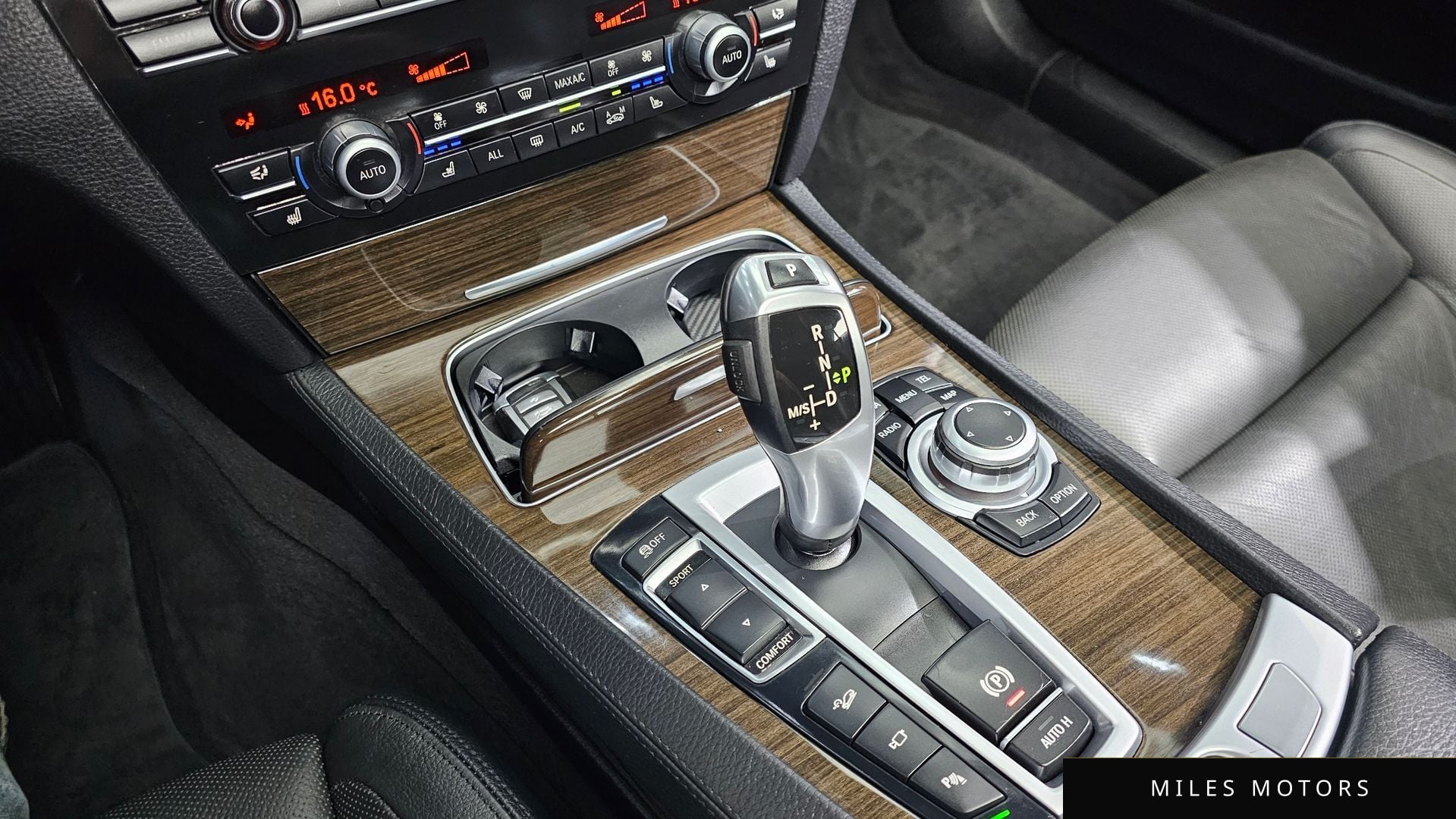 BMW 7 Series (F01) 2013 — миниатюра 9