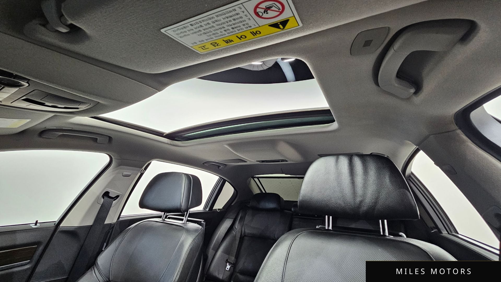 BMW 7 Series (F01) 2013 — миниатюра 12