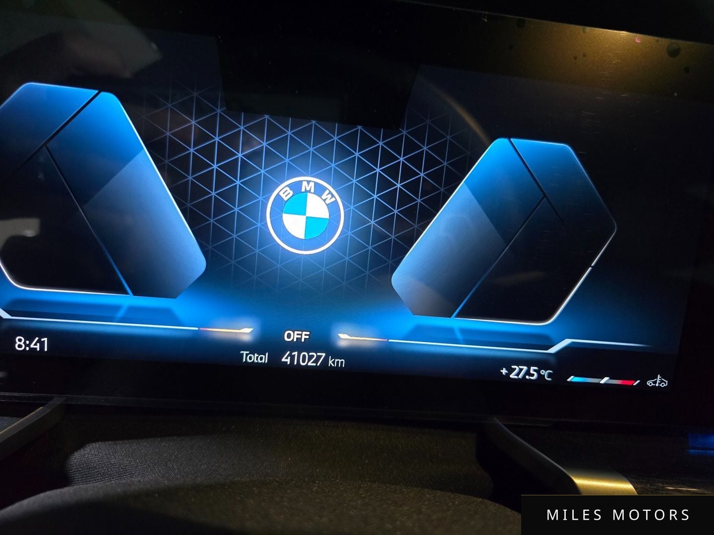 BMW 7 Series (G70) 2023 — миниатюра 8