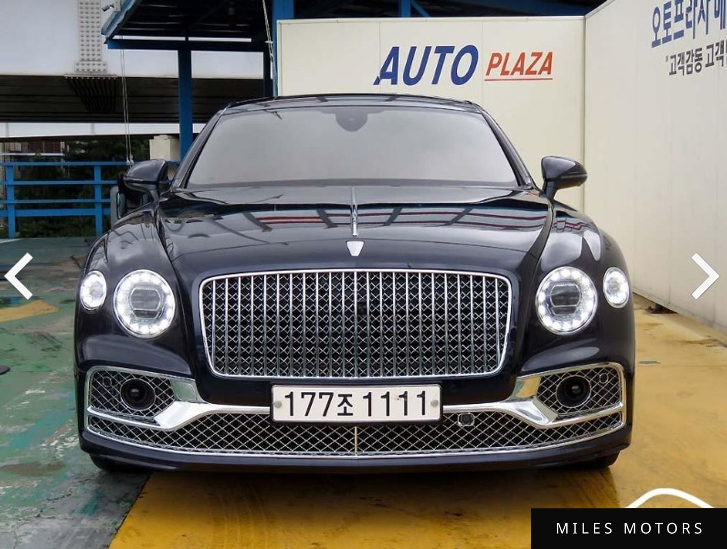 Bentley Flying Spur 2022 — миниатюра 2