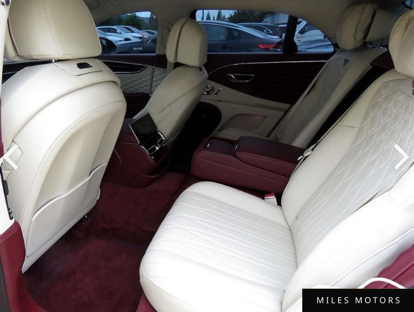 Bentley Flying Spur 2022 — миниатюра 7