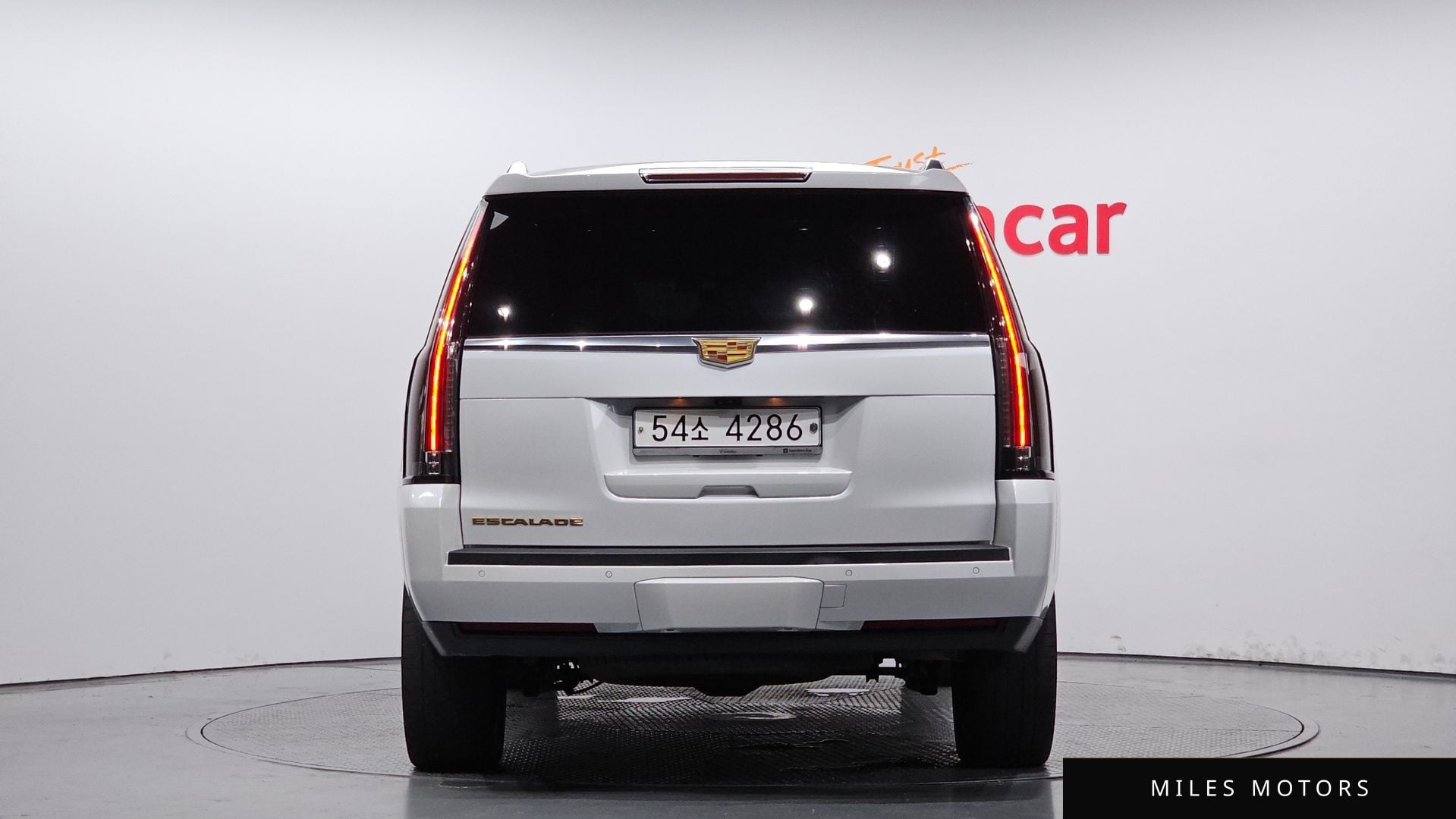 Cadillac Escalade 2018 — миниатюра 4
