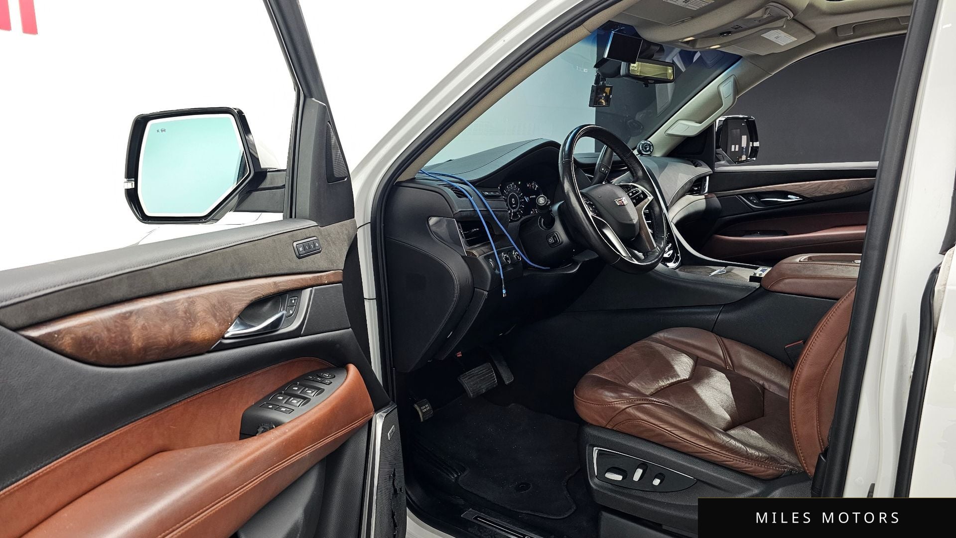 Cadillac Escalade 2018 — миниатюра 12