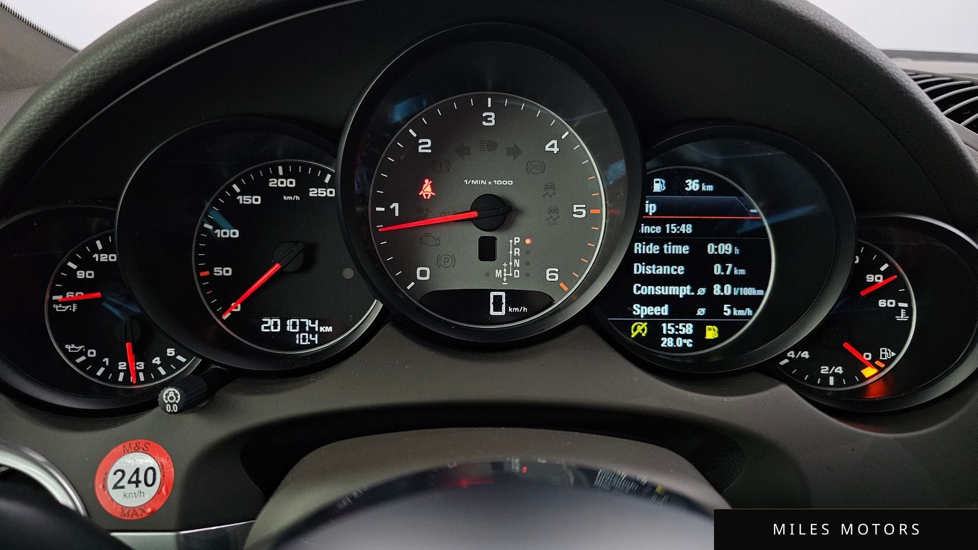 Porsche Cayenne 2015 — миниатюра 8