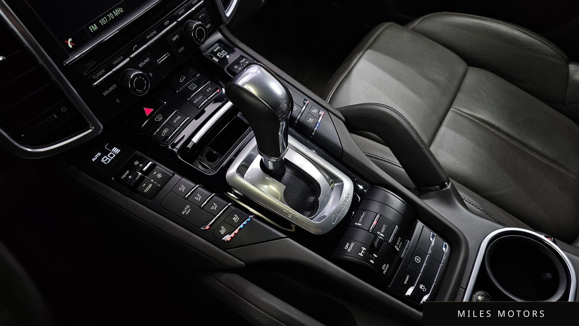 Porsche Cayenne 2015 — миниатюра 9