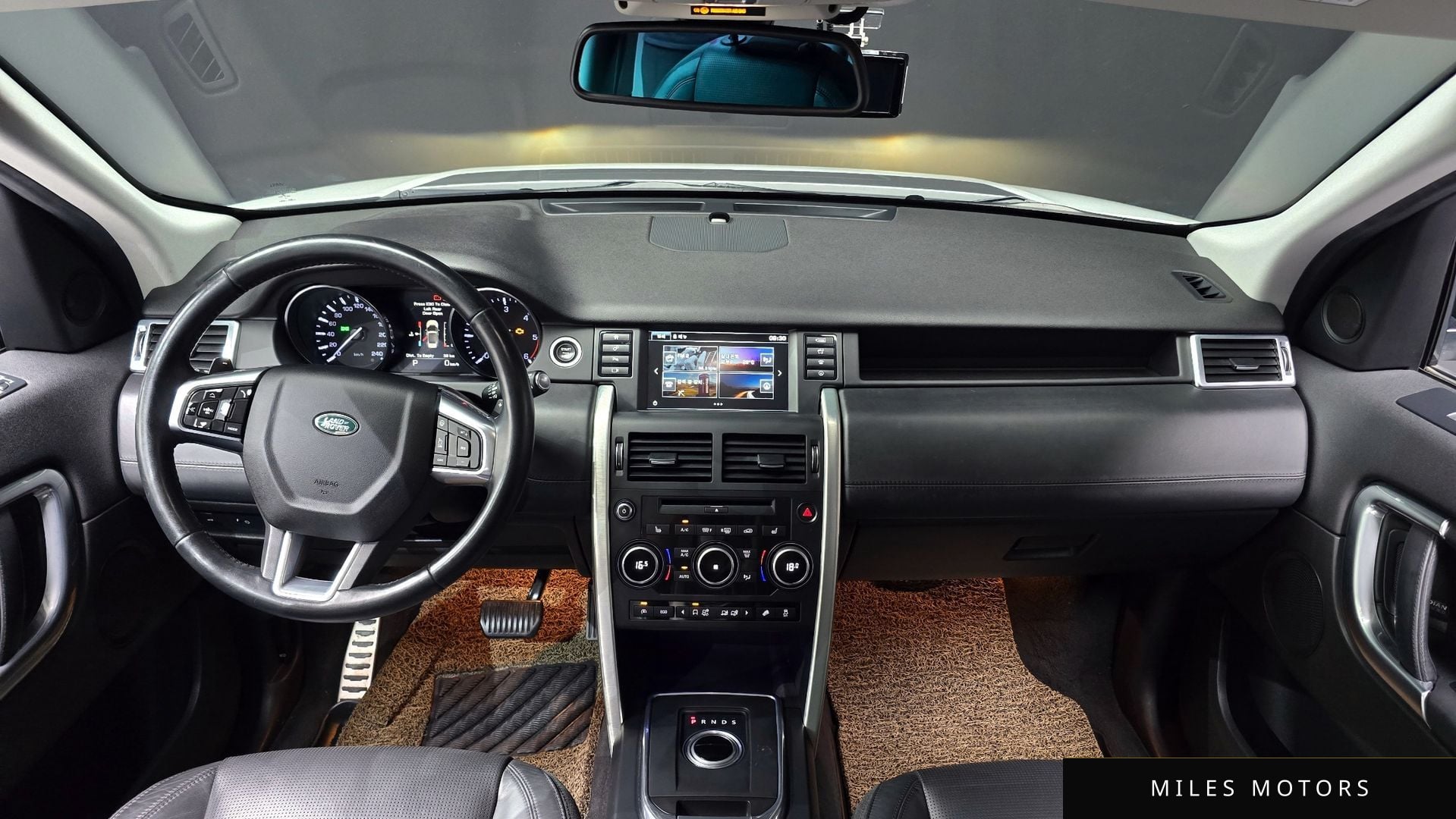 Land Rover Discovery Sport 2016 — миниатюра 7