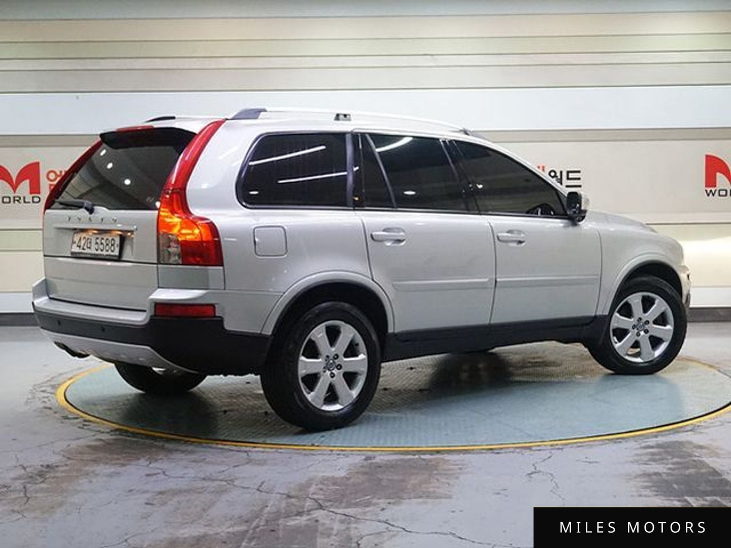 Volvo XC90 2010 — миниатюра 4