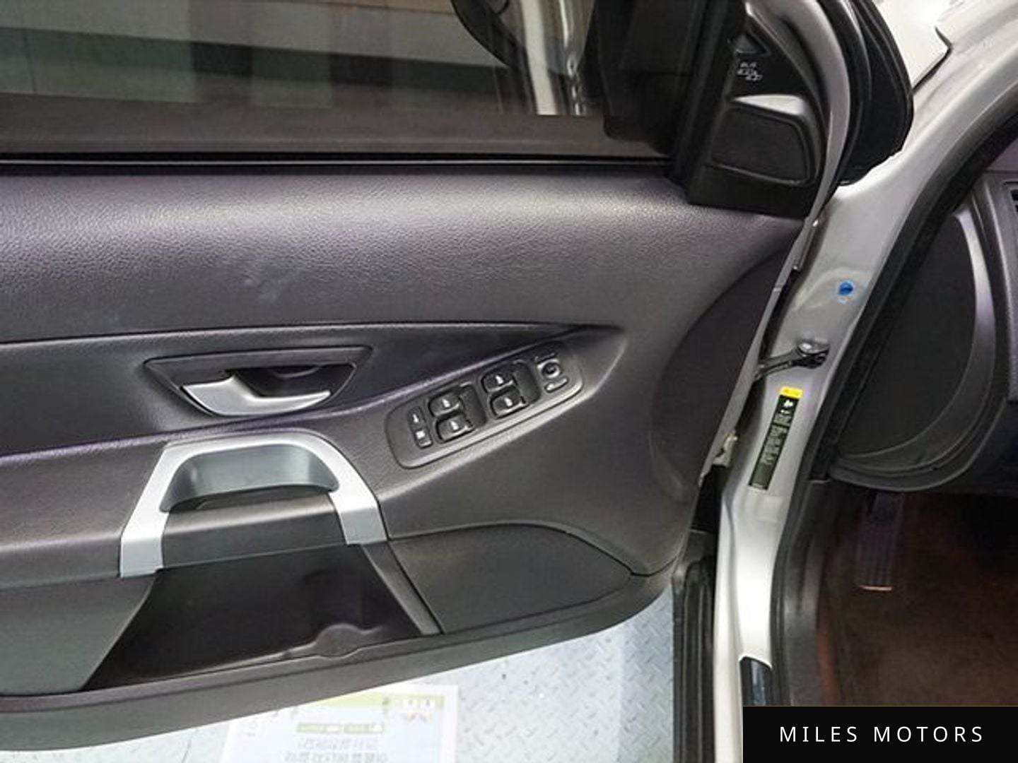 Volvo XC90 2010 — миниатюра 15