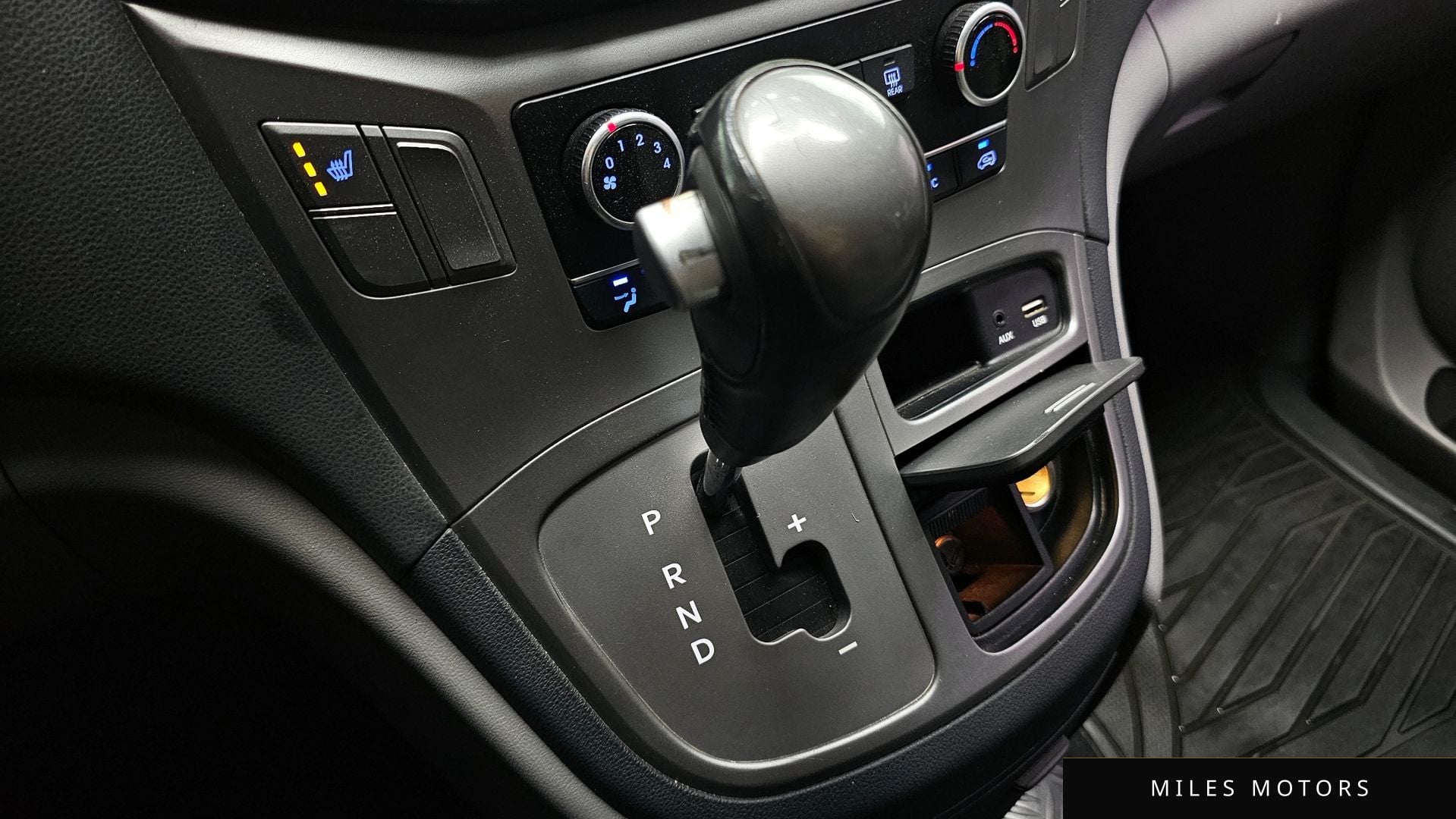 Hyundai Starex 2019 — миниатюра 9