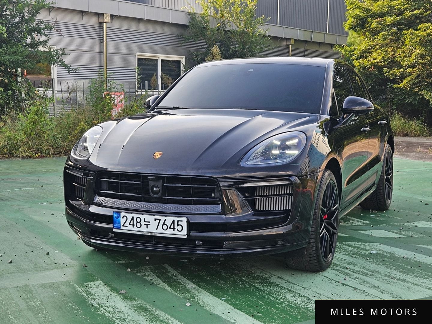Porsche Macan 2023 — миниатюра 3