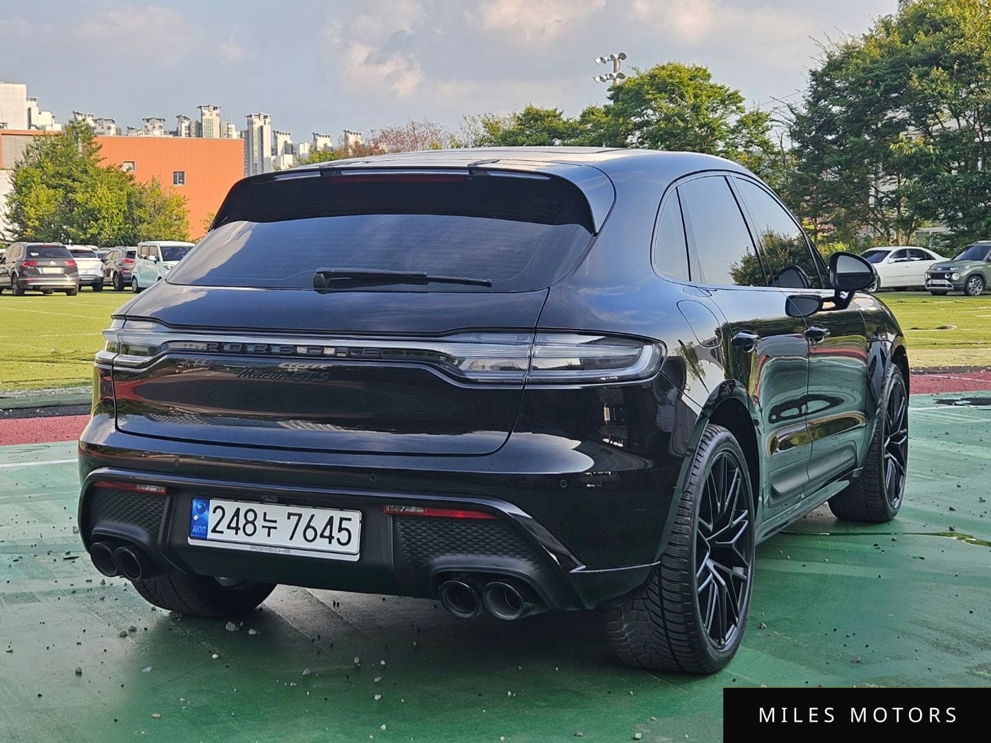 Porsche Macan 2023 — миниатюра 5