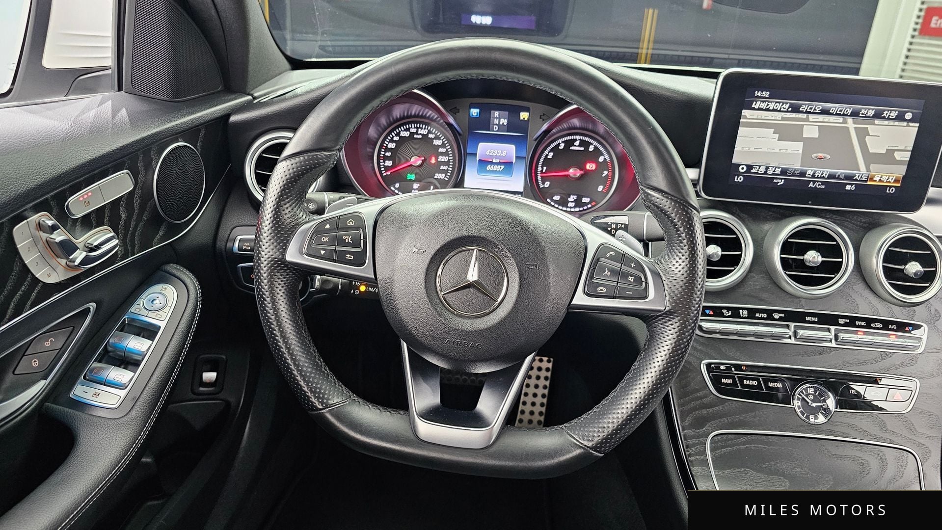 Mercedes-Benz C-클래스 W205 2017 — миниатюра 13