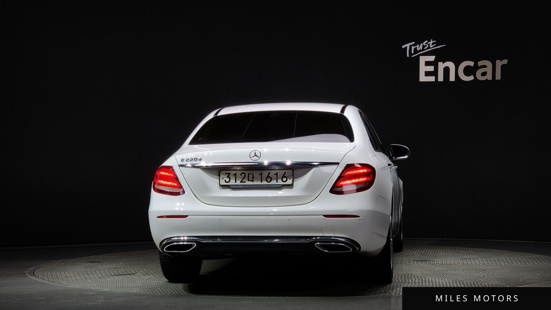 Mercedes-Benz E-Class W213 2018 — миниатюра 4