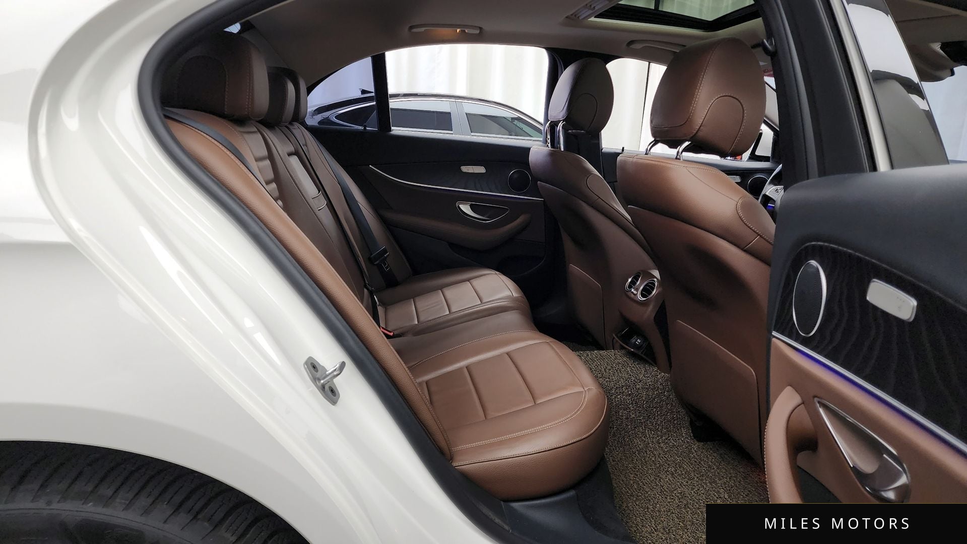 Mercedes-Benz E-Class W213 2018 — миниатюра 12