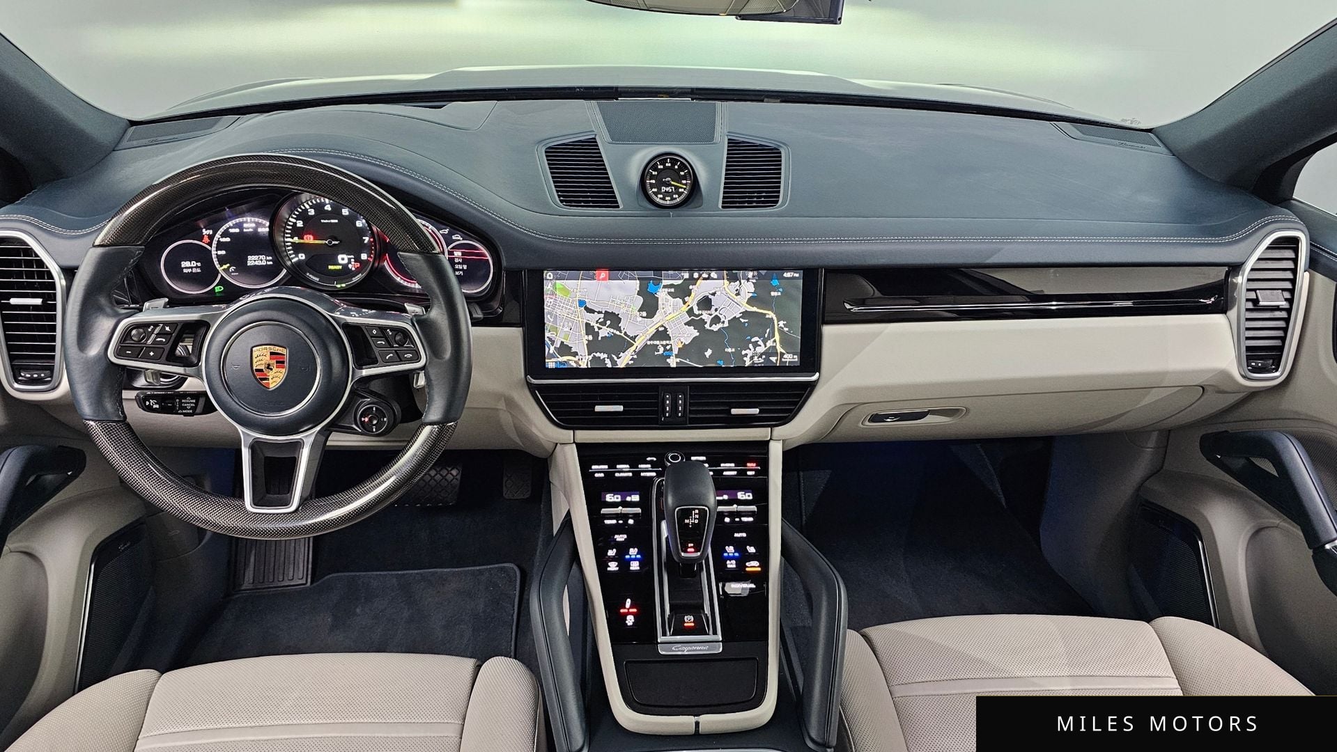Porsche Cayenne 2020 — миниатюра 7