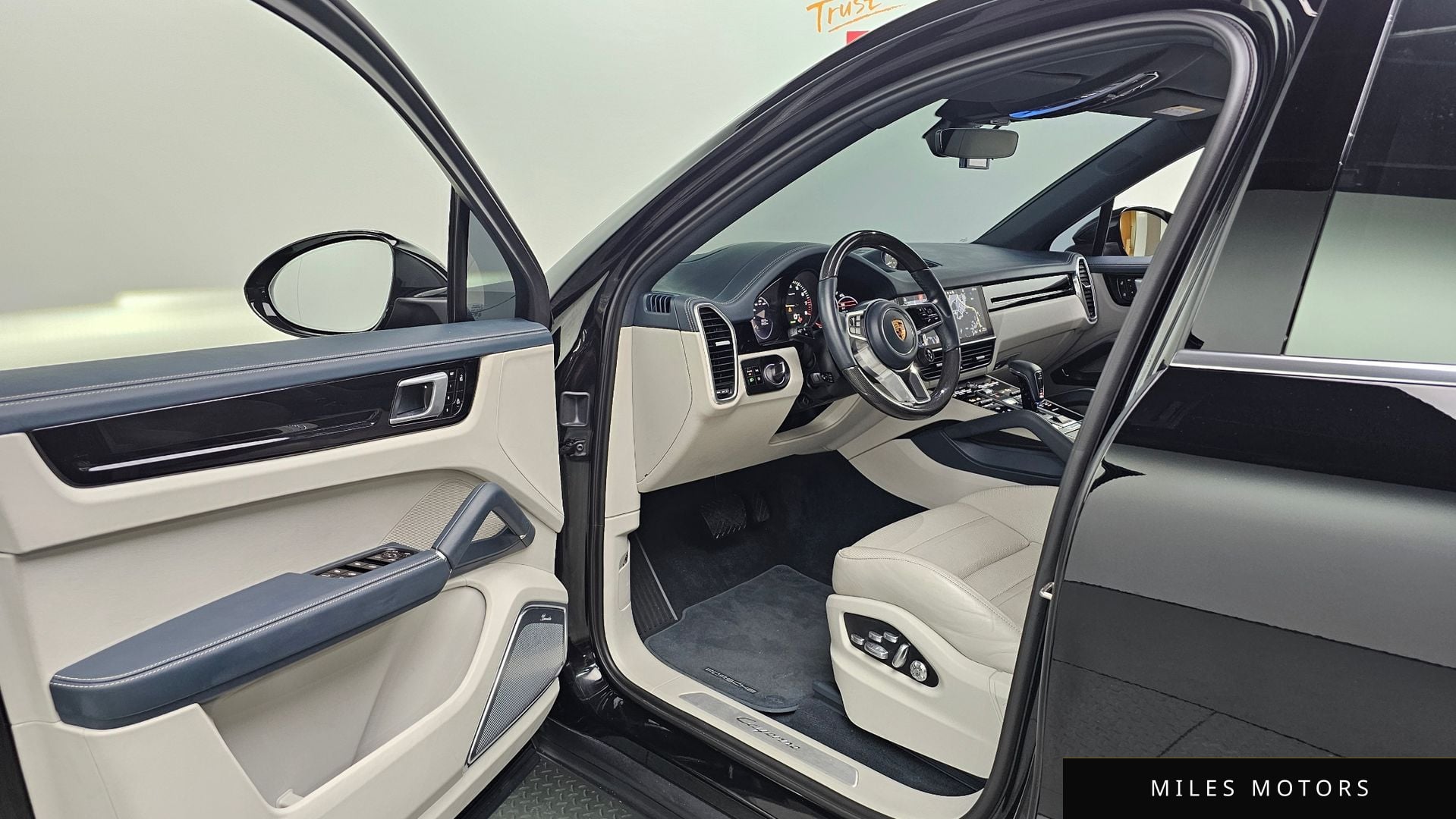 Porsche Cayenne 2020 — миниатюра 10